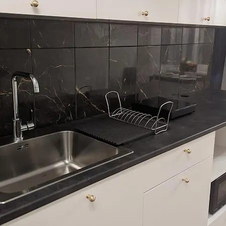 Pine Forest House 6 Appartement *